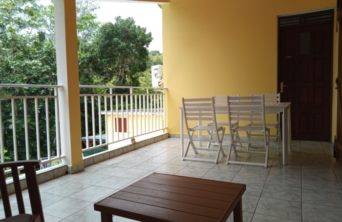 HAUT DE VILLA T3  (75m2) - Fontarabie 97170 PETIT-BOURG