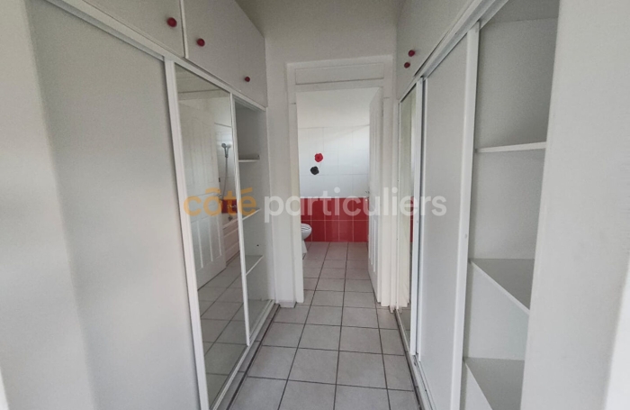 Location Maison 119.9m&sup2; 4 pi&egrave;ces Les Abymes