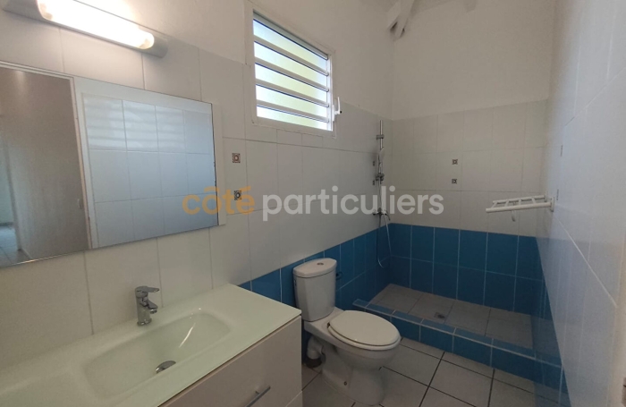 Location Maison 119.9m&sup2; 4 pi&egrave;ces Les Abymes