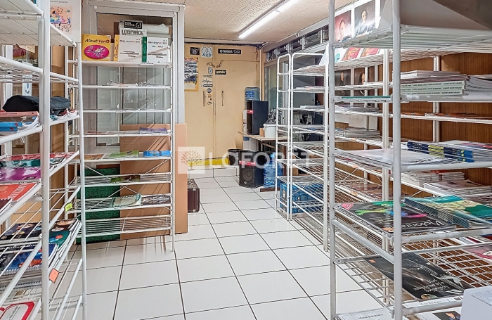 Vente Local commercial 344m&sup2; Pointe-&agrave;-Pitre