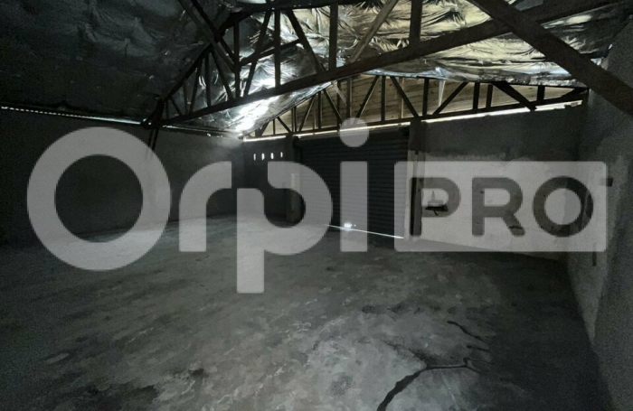 Louer un entrep&ocirc;t avec Orpi BOUTAREL
