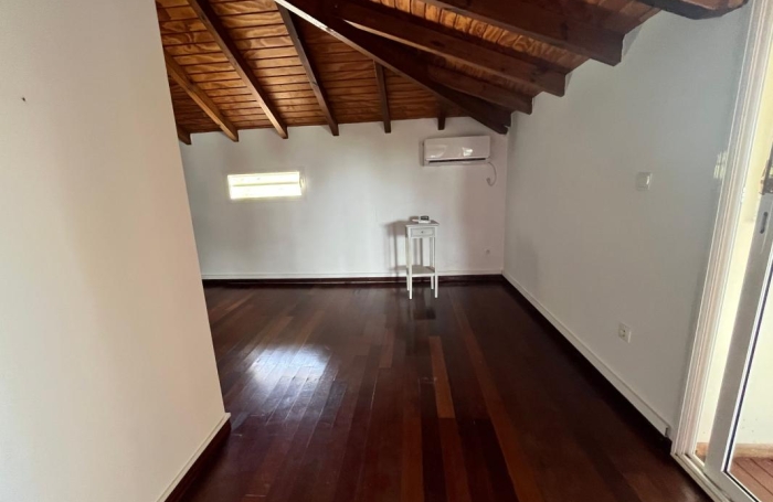 Location Maison 192m&sup2; 4 pièces Saint Fran&ccedil;ois