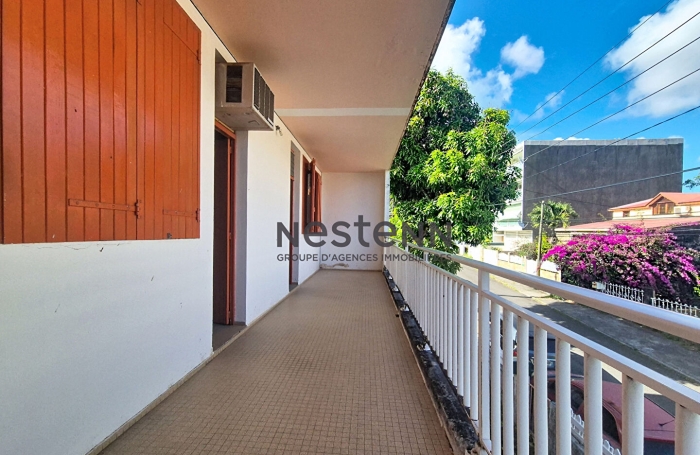 Vente Maison 200m&sup2; 4 pi&egrave;ces Les Abymes