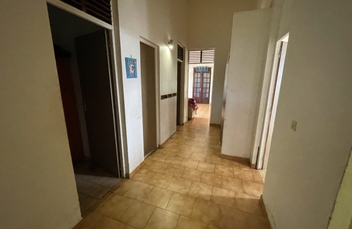 Vente Maison 235.71m&sup2; 11 pièces Petit-Bourg