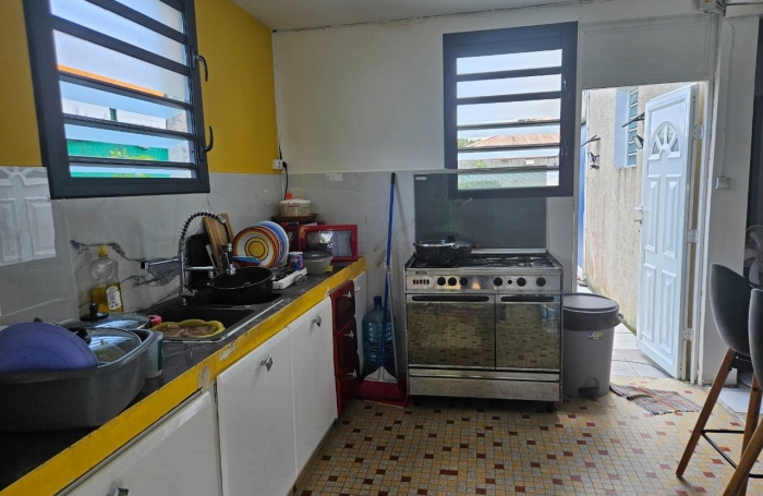 Vente Maison 75.00m&sup2; 4 pièces Sainte Anne