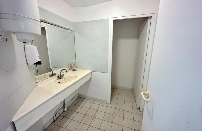 Location Bureaux 88m&sup2; Saint Fran&ccedil;ois