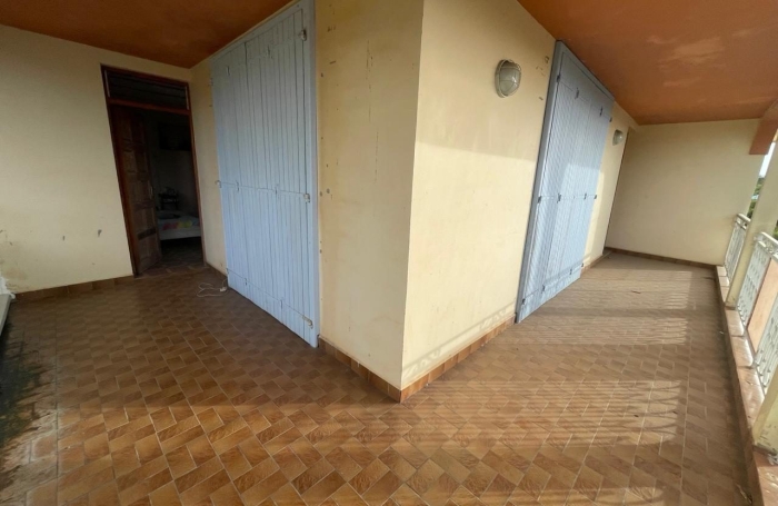 Vente Maison 283.84m&sup2; 13 pièces Les Abymes