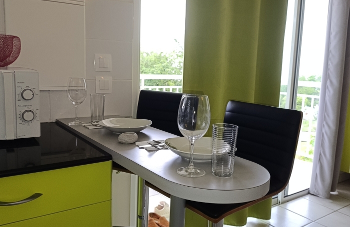 Pointe-Noire :Investissement rare &agrave; 5 logements, calme absolu