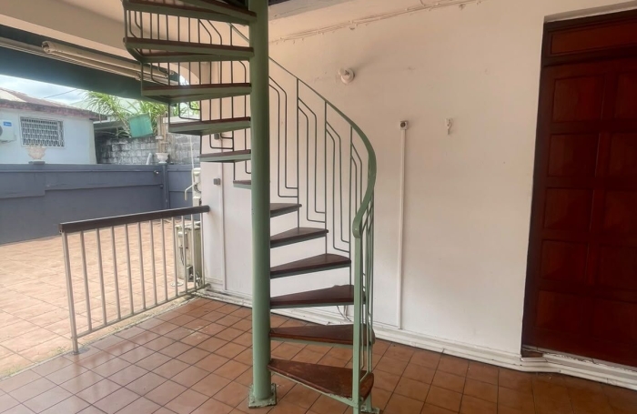 Vente Maison 152m&sup2; 5 pièces Lamentin