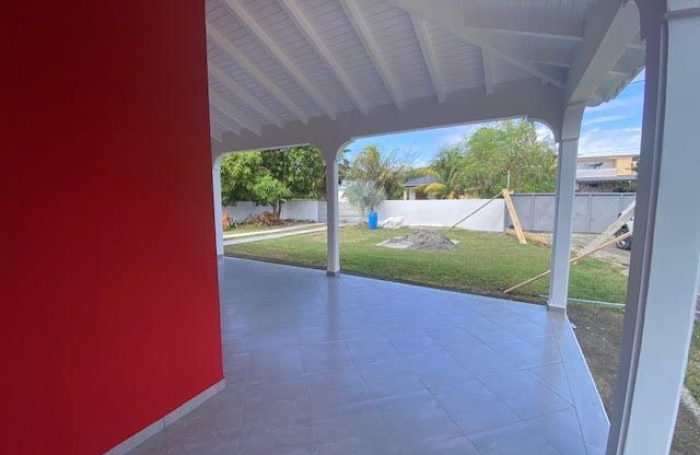Location Maison 99m&sup2; 4 pièces Saint Fran&ccedil;ois