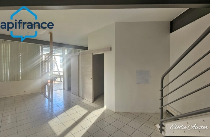 Vente Bureaux 60m&sup2; 3 pièces Baie Mahault