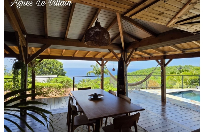 Vente Maison 180m&sup2; 7 pièces Pointe-Noire