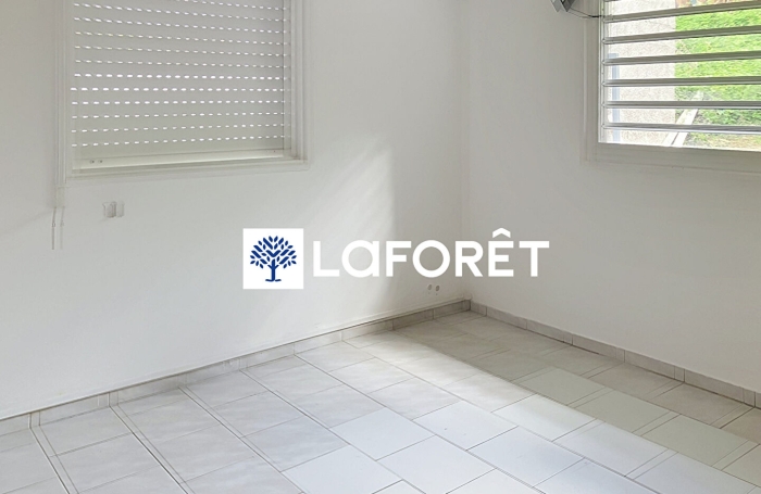 Location Maison 80m&sup2; 4 pi&egrave;ces Les Abymes