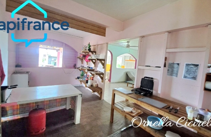 Vente Maison 222m&sup2; 6 pièces Sainte Rose