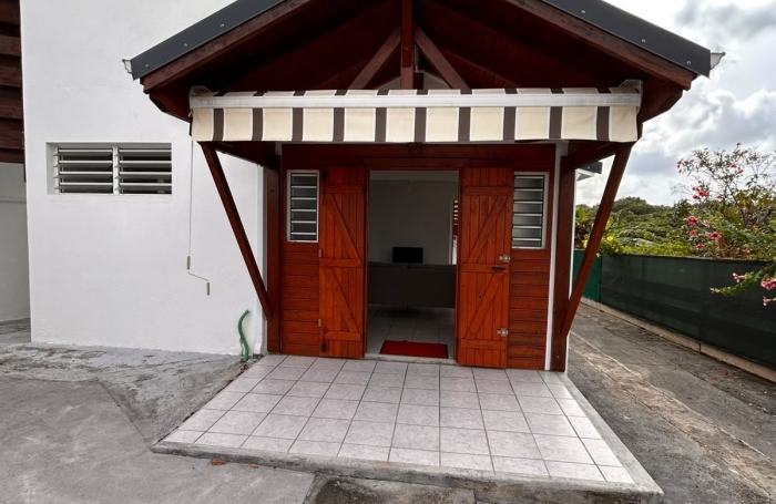 Location Maison 97122