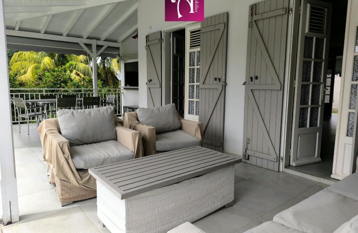Maison meubl&eacute;e 5 pi&egrave;ces avec piscine Convenance