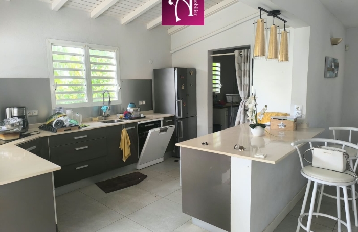 Maison meubl&eacute;e 5 pi&egrave;ces avec piscine Convenance
