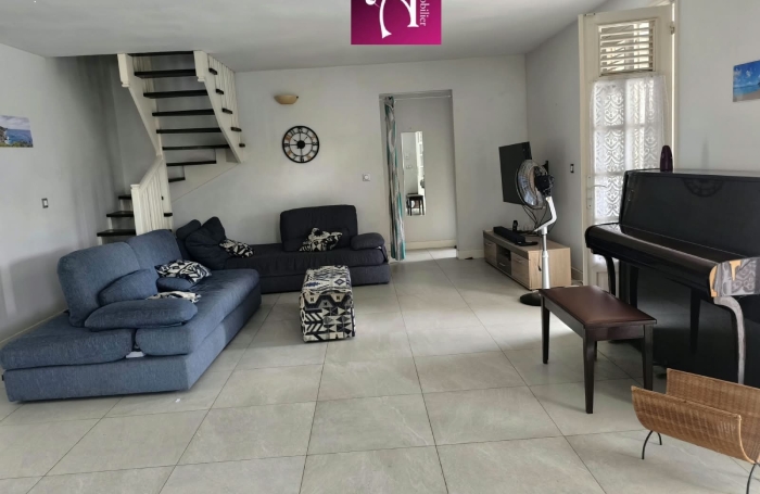 Maison meubl&eacute;e 5 pi&egrave;ces avec piscine Convenance