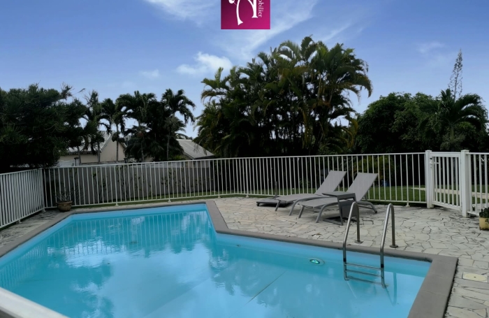 Maison meubl&eacute;e 5 pi&egrave;ces avec piscine Convenance