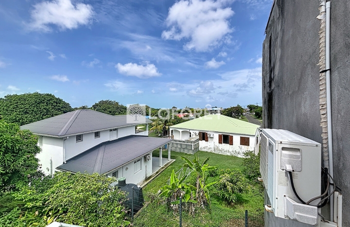 Location Local commercial 400m&sup2; Anse-Bertrand