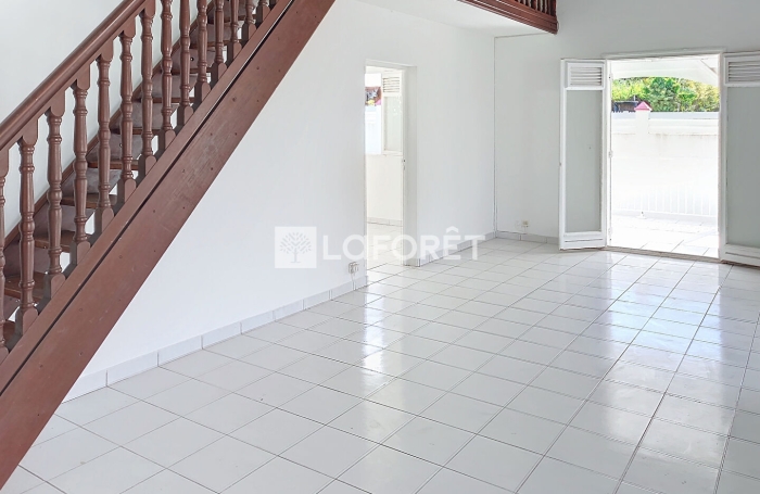 Location Maison 97m&sup2; 5 pi&egrave;ces Le Moule