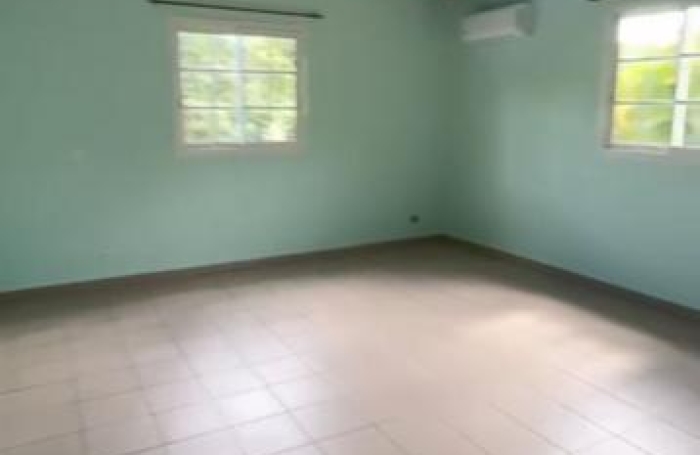 Location Appartement 160m&sup2; 5 pièces Morne &agrave; l'eau
