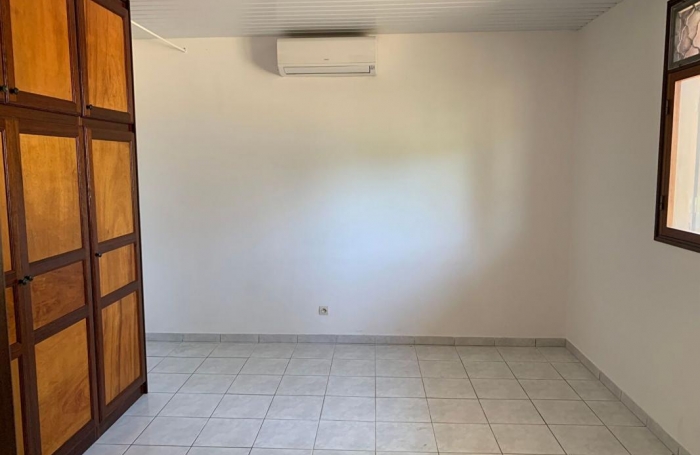 Vente Maison 122m&sup2; 4 pi&#232;ces Remire Montjoli