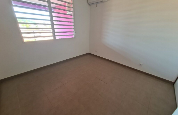 Vente Appartement 56.97m&sup2; 2 pi&#232;ces Cayenne