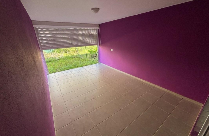 Vente Appartement 65.69m&sup2; 3 pi&#232;ces Remire Montjoli