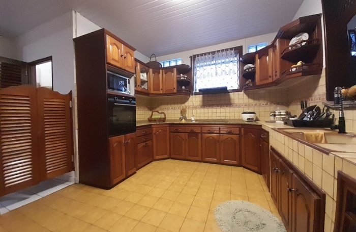 Vente Maison 296m&sup2; 5 pi&#232;ces Cayenne