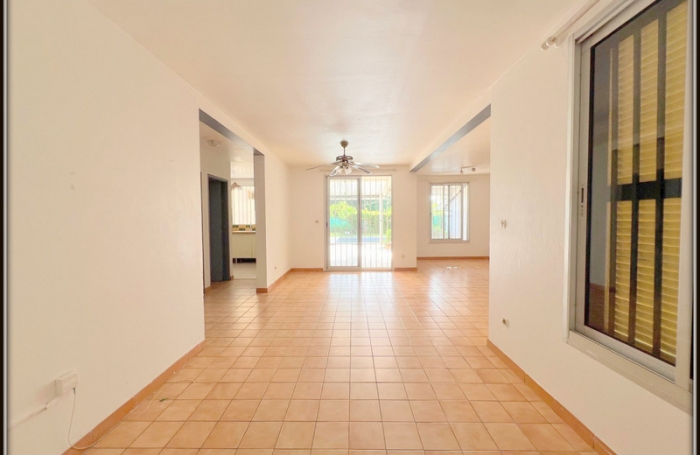 Vente Maison 110m&sup2; 5 pi&#232;ces Kourou