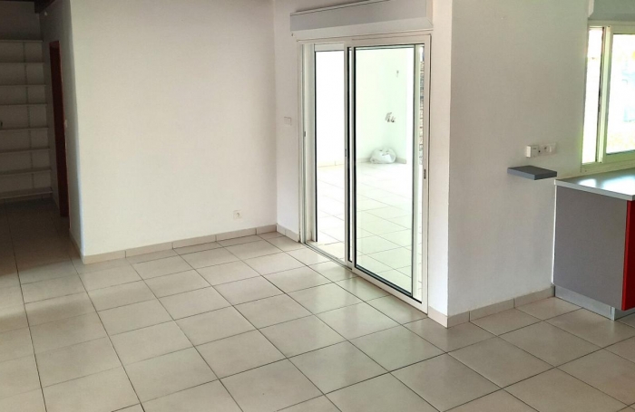 Vente Maison 109m&sup2; 4 pi&#232;ces Remire Montjoli