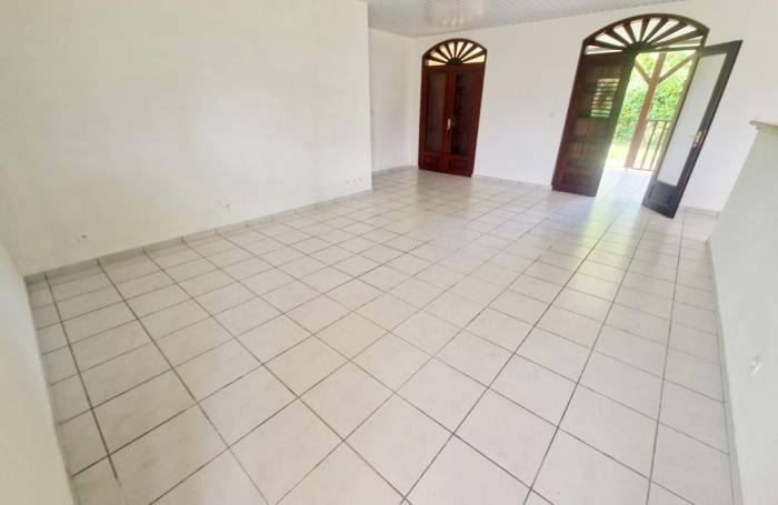 Vente Maison 99.59m&sup2; 4 pi&#232;ces Cayenne