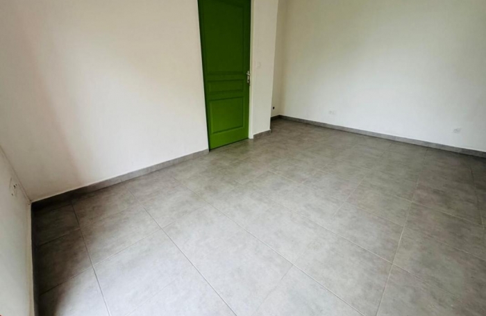 Location Appartement 97300