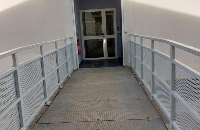 Vente Immeuble 378m&sup2; 12 pi&#232;ces Cayenne