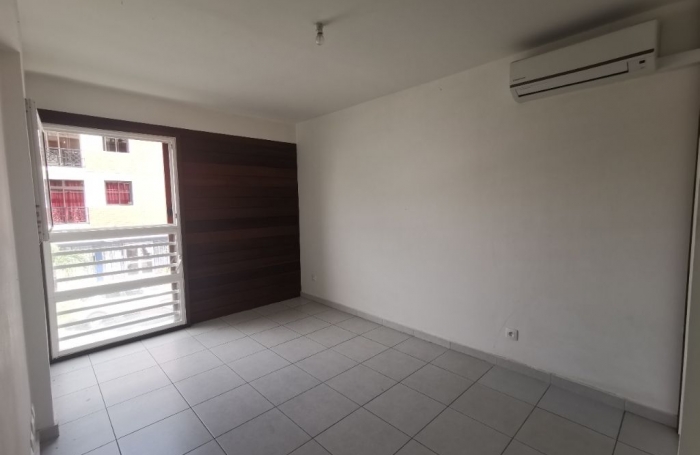 Vente Appartement 59.34m&sup2; 2 pièces Cayenne