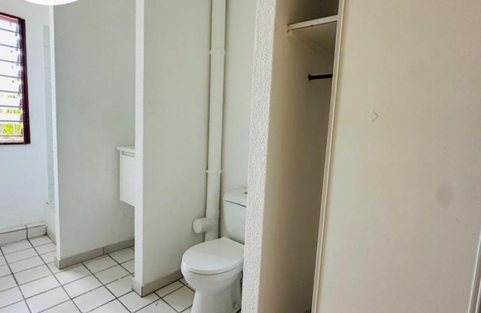 Vente Appartement 60.64m&sup2; 2 pi&#232;ces Kourou