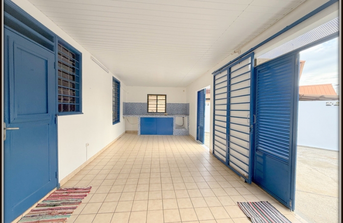 Vente Immeuble 162m&sup2; Kourou