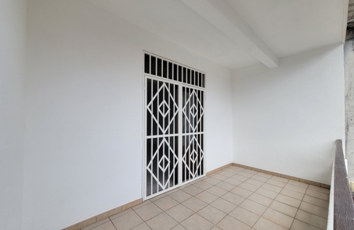 Vente Immeuble 298m&sup2; 6 pi&#232;ces Cayenne