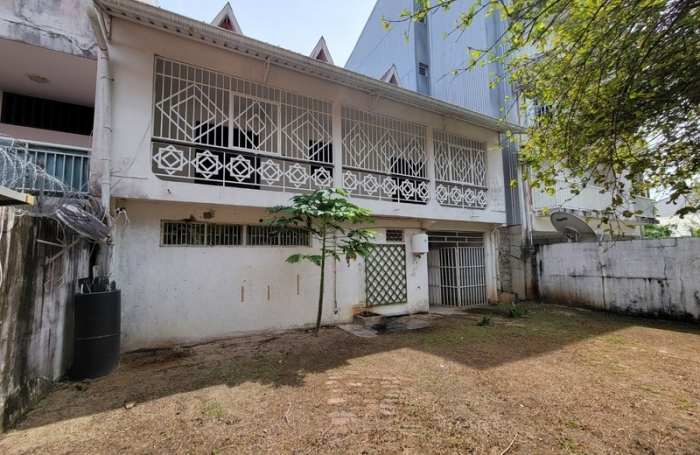 Vente Immeuble 298m&sup2; 6 pi&#232;ces Cayenne