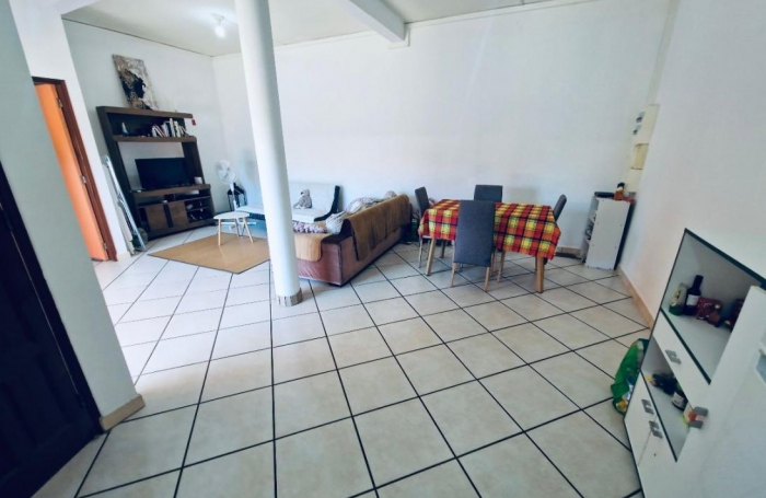 Vente Immeuble 215m&sup2; 8 pi&#232;ces Remire Montjoli