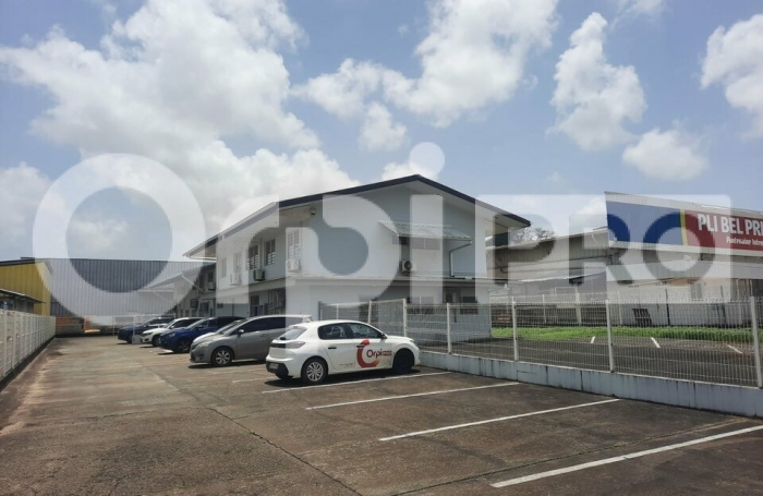 Bureau de 52 m² au coeur de Collery !