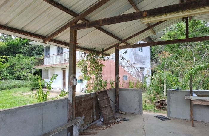 Vente Maison 166m&sup2; 6 pi&#232;ces Iracoubo