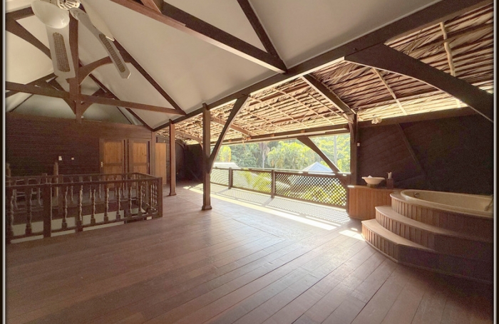 Vente Maison 268m&sup2; 5 pi&#232;ces Montsinery