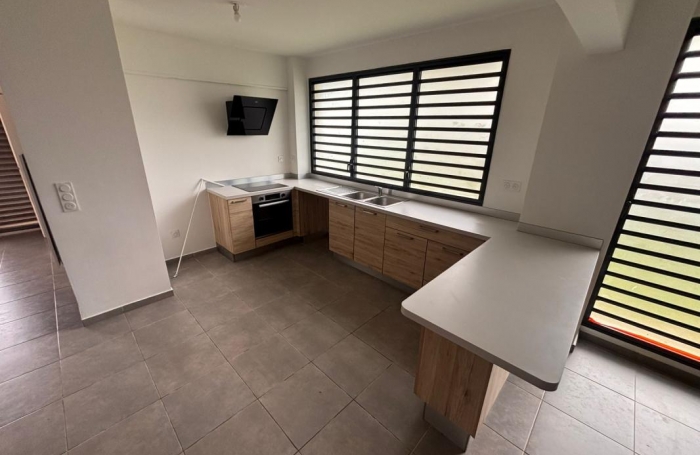 Location Maison 95.6m&sup2; 4 pièces Cayenne