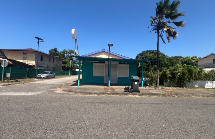 Location Local commercial 97310