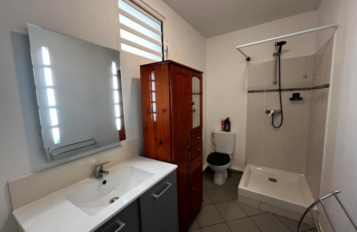 Vente Appartement 50.56m&sup2; 2 pi&#232;ces Remire Montjoli