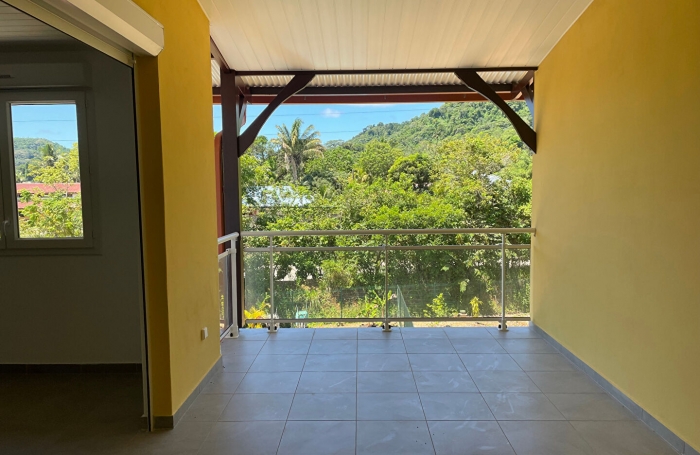 Vente Appartement 60.55m² 3 pièces Remire Montjoli