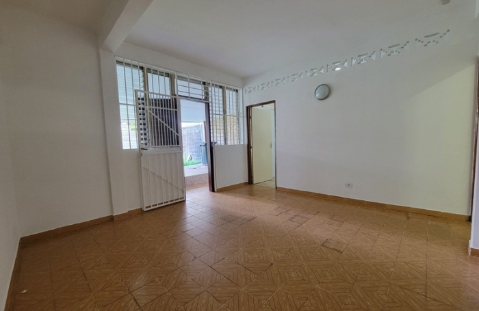 Location Bureaux 77m&sup2; 2 pièces Cayenne