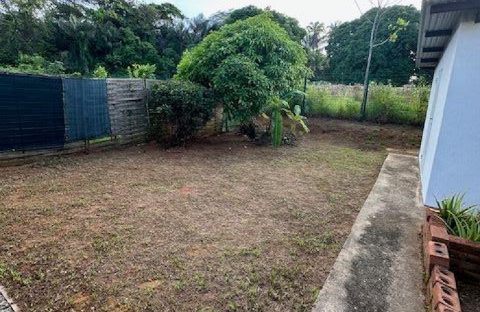 Location Maison 85.1m&sup2; 4 pièces Remire Montjoli